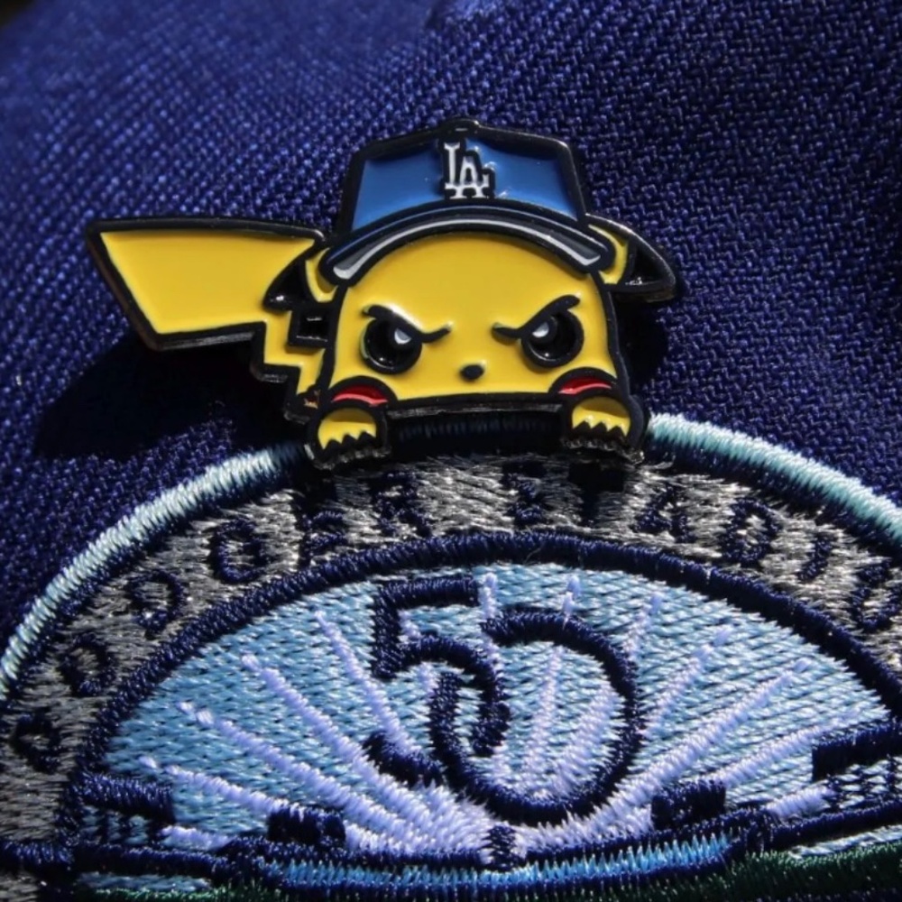 Pikachu x LA Dodgers Enamel Pin Bayfitteds Peeker Los Angeles Pokemon